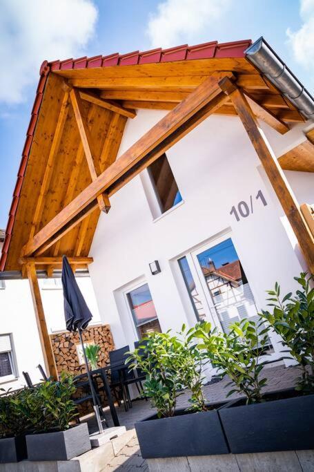 Neu Renoviertes Ferienhaus/Wohnunng Kleine Auszeit Sonnenbühl Екстериор снимка