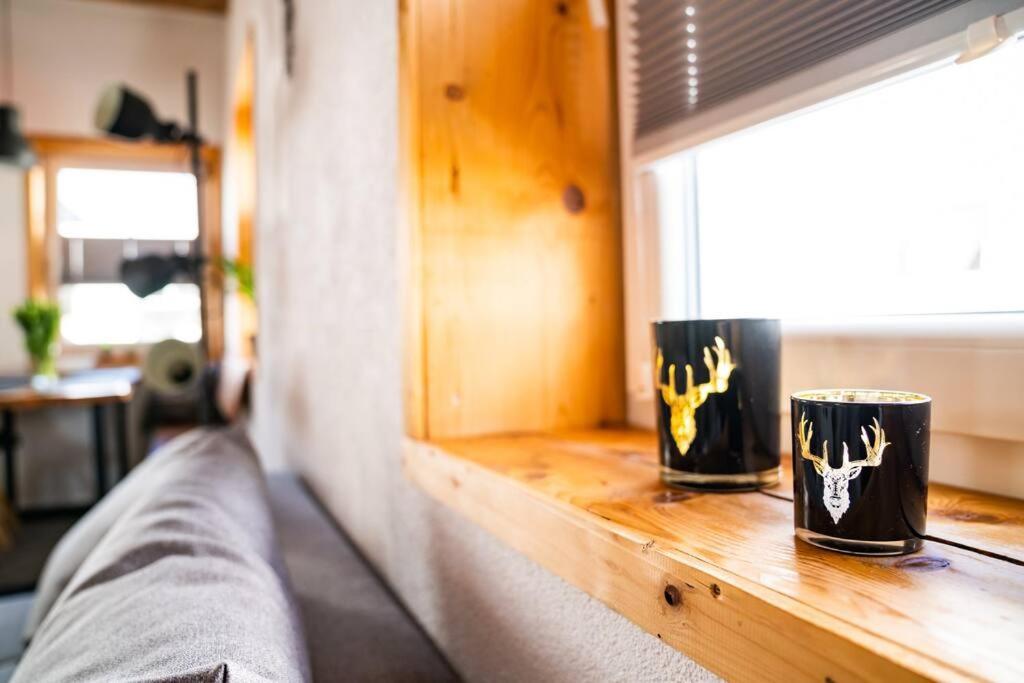Neu Renoviertes Ferienhaus/Wohnunng Kleine Auszeit Sonnenbühl Екстериор снимка