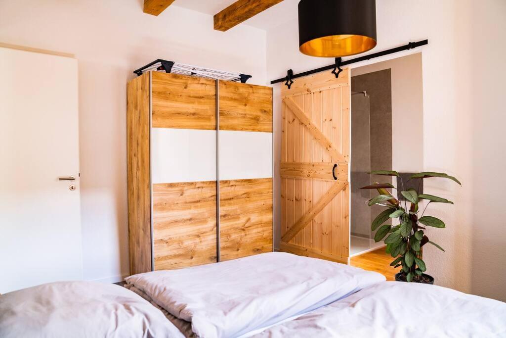 Neu Renoviertes Ferienhaus/Wohnunng Kleine Auszeit Sonnenbühl Екстериор снимка